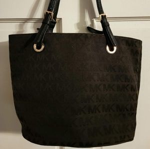 Michael Kors Shoulder Bag
